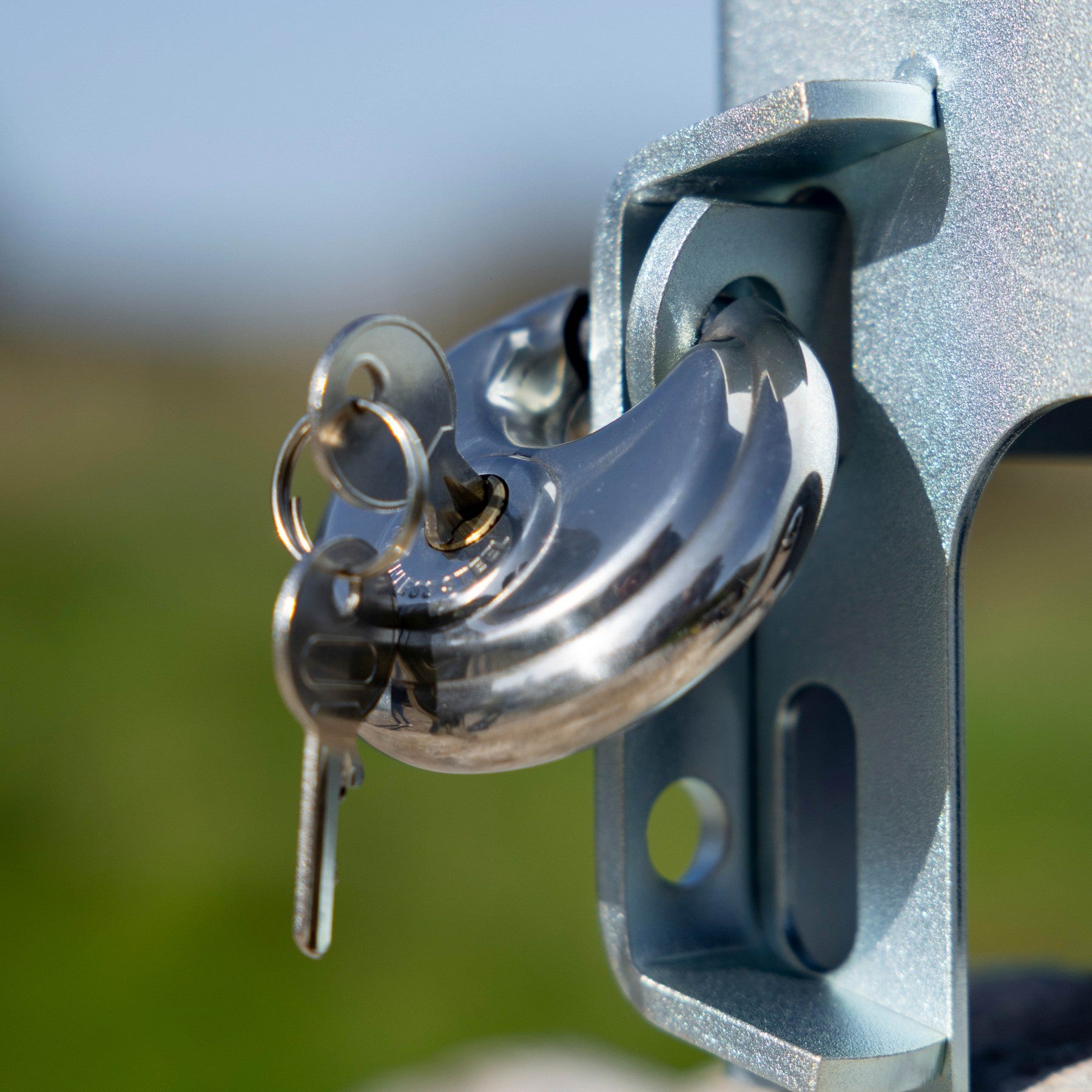 Hitch Lock Universal Steel